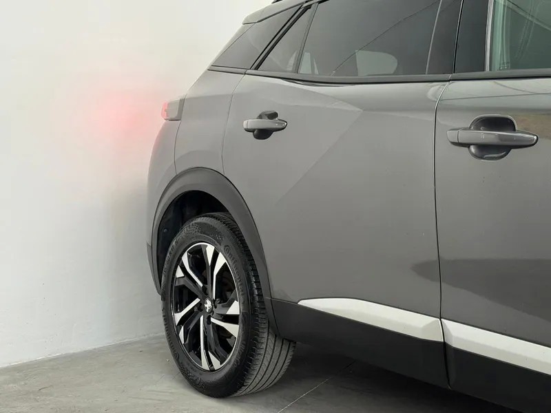 peugeot-2008-2021-diesel-1499cc