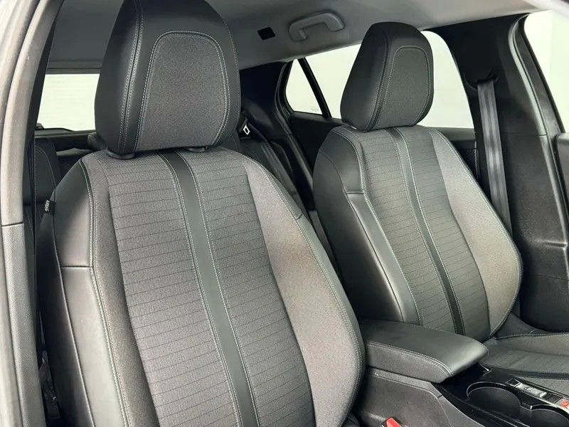 peugeot-2008-2021-diesel-1499cc