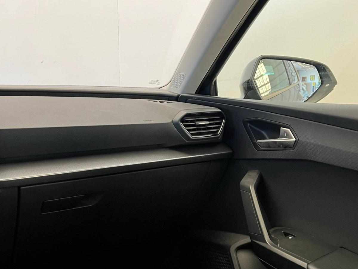 seat-leon-2022-diesel-1968cc