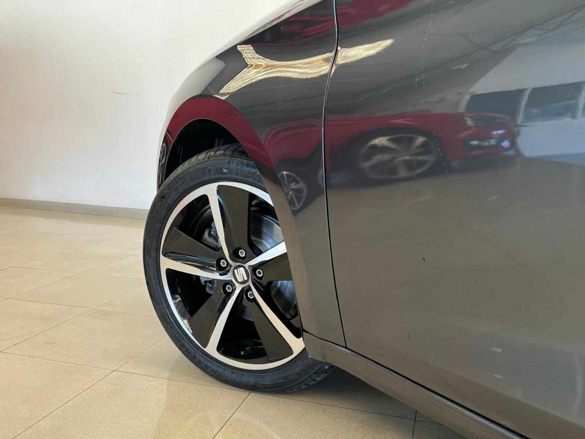 seat-leon-2022-diesel-1968cc