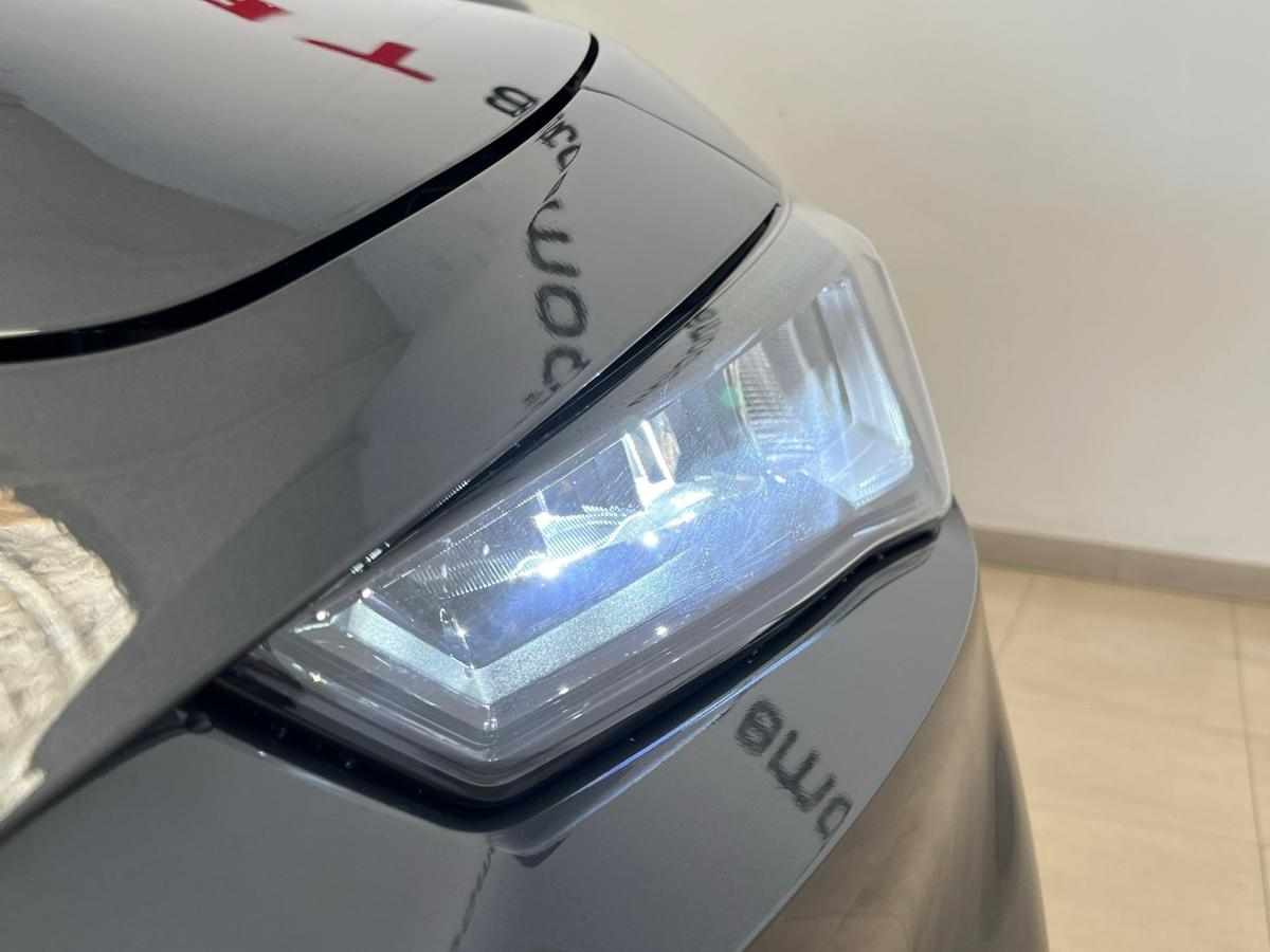 seat-leon-2022-diesel-1968cc