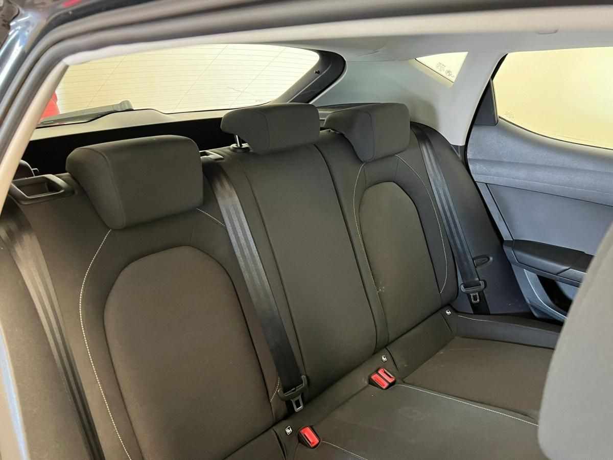 seat-leon-2022-diesel-1968cc