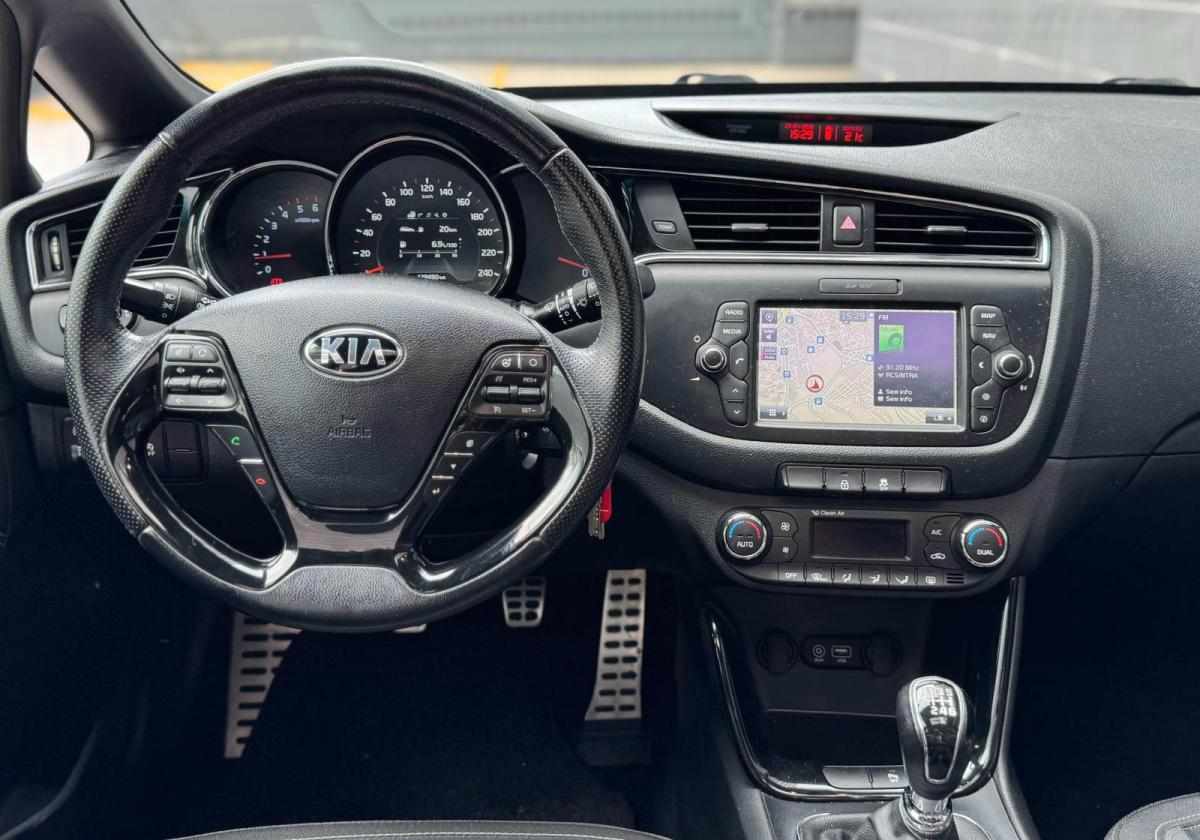 kia-ceed-1-6-crdi-2016-diesel-1582cc