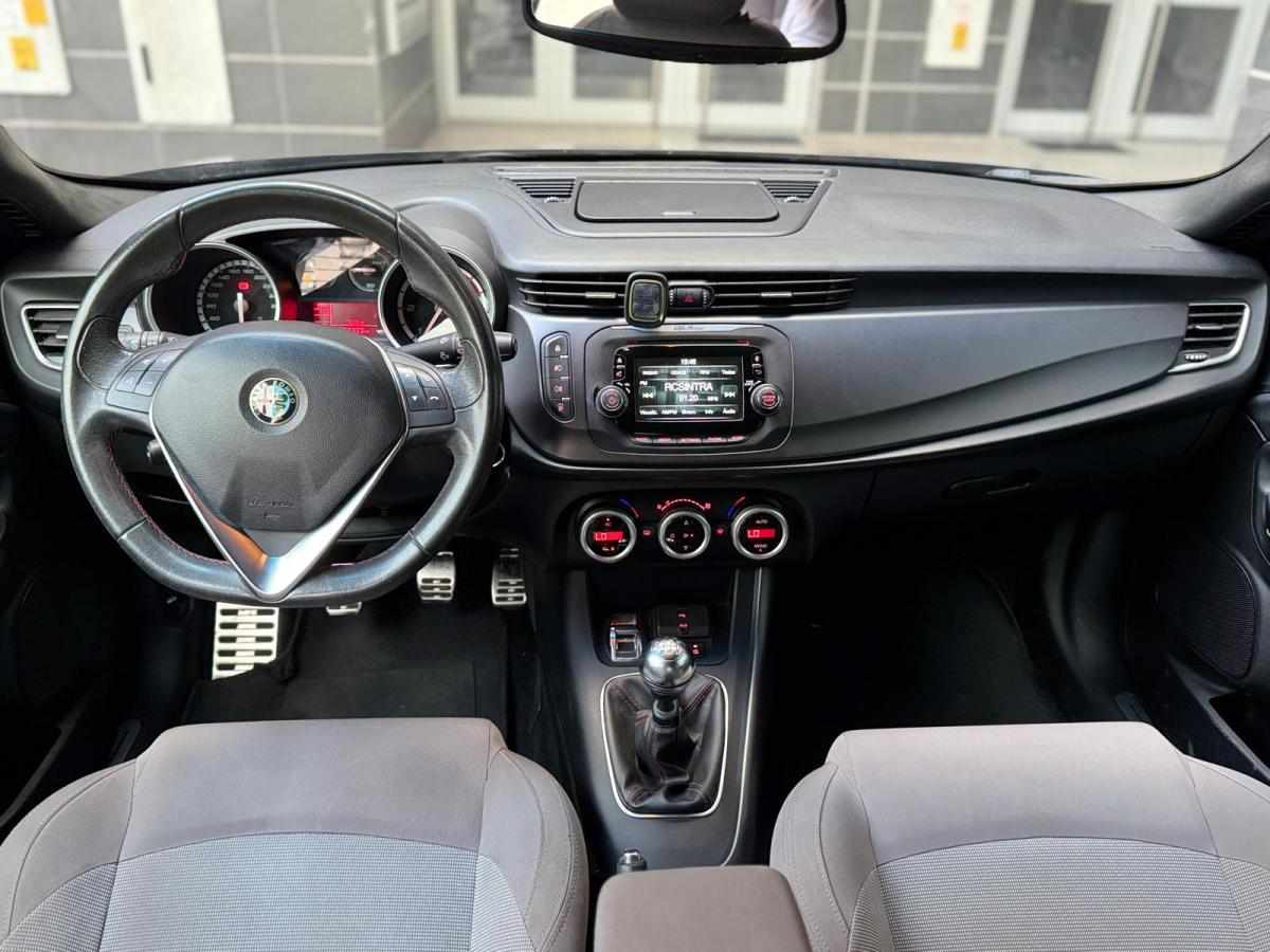 alfa-romeo-giulietta-1-6-jtdm-16v-2014-diesel-1598cc