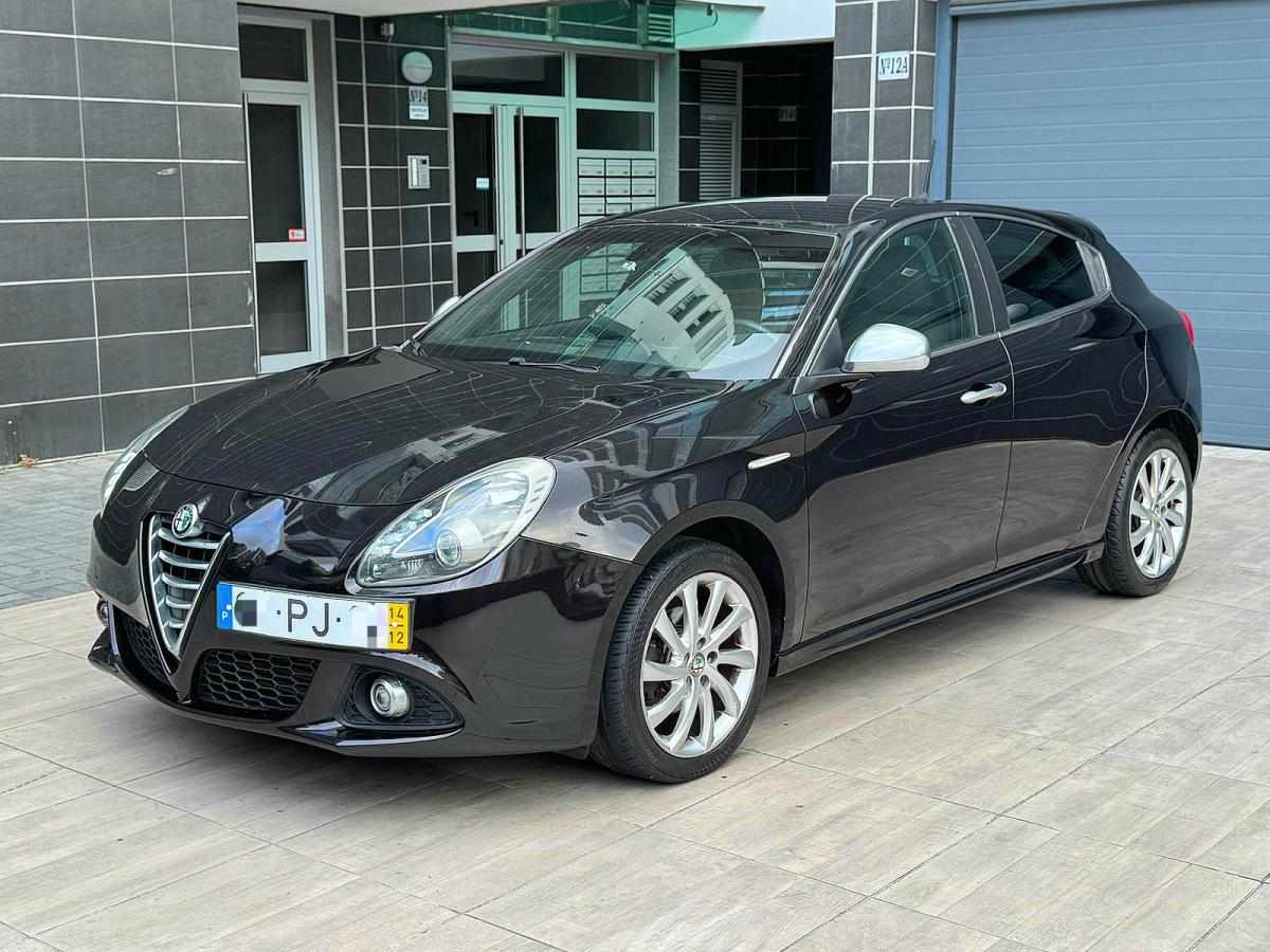 alfa-romeo-giulietta-1-6-jtdm-16v-2014-diesel-1598cc
