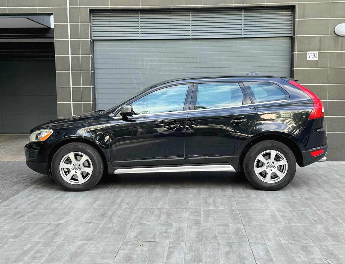 volvo-xc60-2-4d-awd-2010-diesel-2401cc