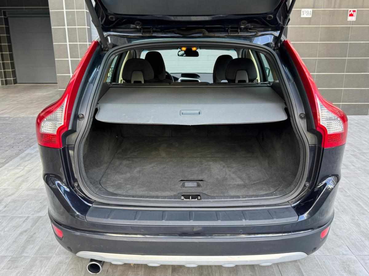 volvo-xc60-2-4d-awd-2010-diesel-2401cc