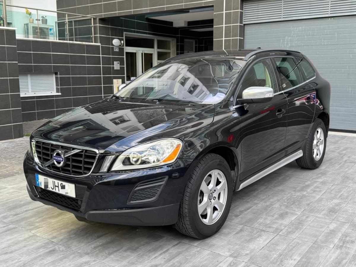 volvo-xc60-2-4d-awd-2010-diesel-2401cc