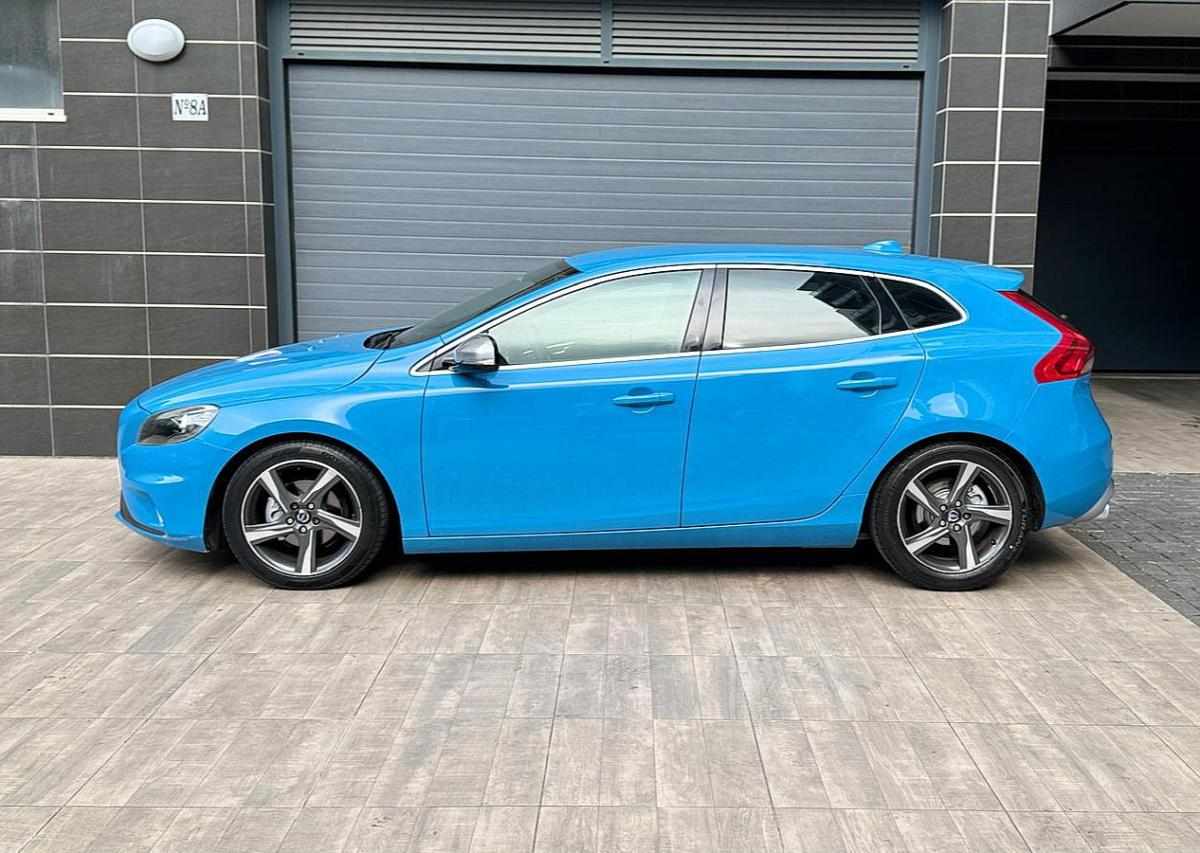 volvo-v40-1-6-d2-2014-diesel-1560cc