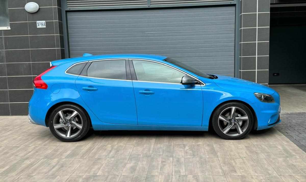 volvo-v40-1-6-d2-2014-diesel-1560cc