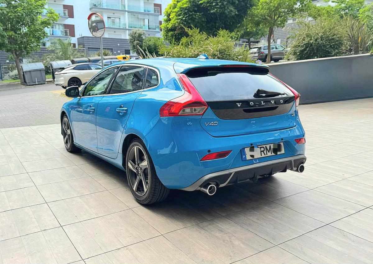 volvo-v40-1-6-d2-2014-diesel-1560cc