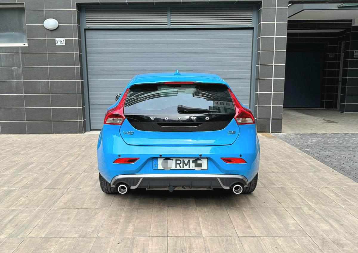 volvo-v40-1-6-d2-2014-diesel-1560cc