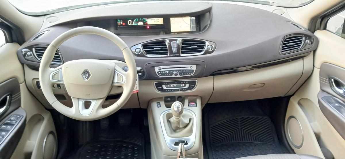 renault-grand-scenic-1-5-2015-diesel-1500cc