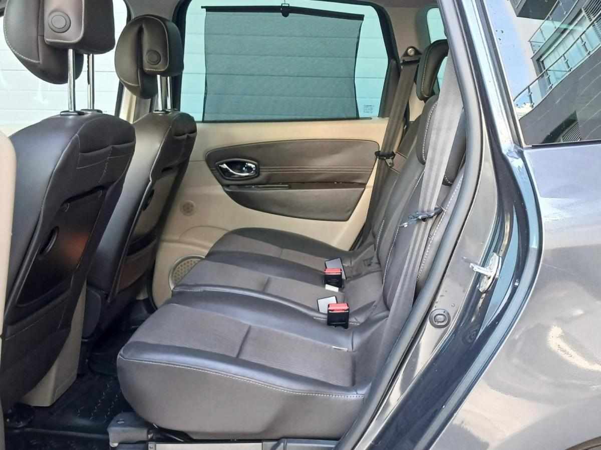 renault-grand-scenic-1-5-2015-diesel-1500cc