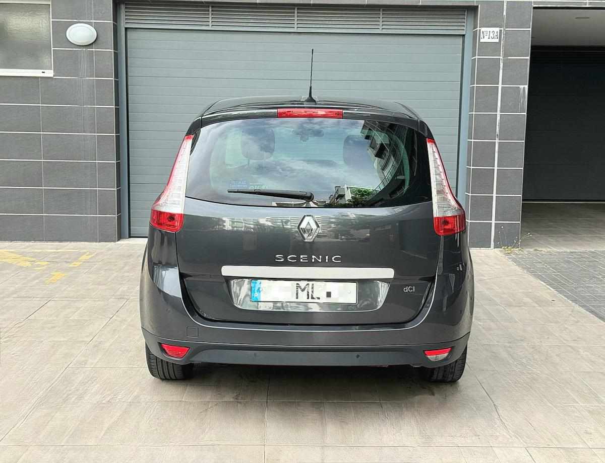 renault-grand-scenic-1-5-2015-diesel-1500cc