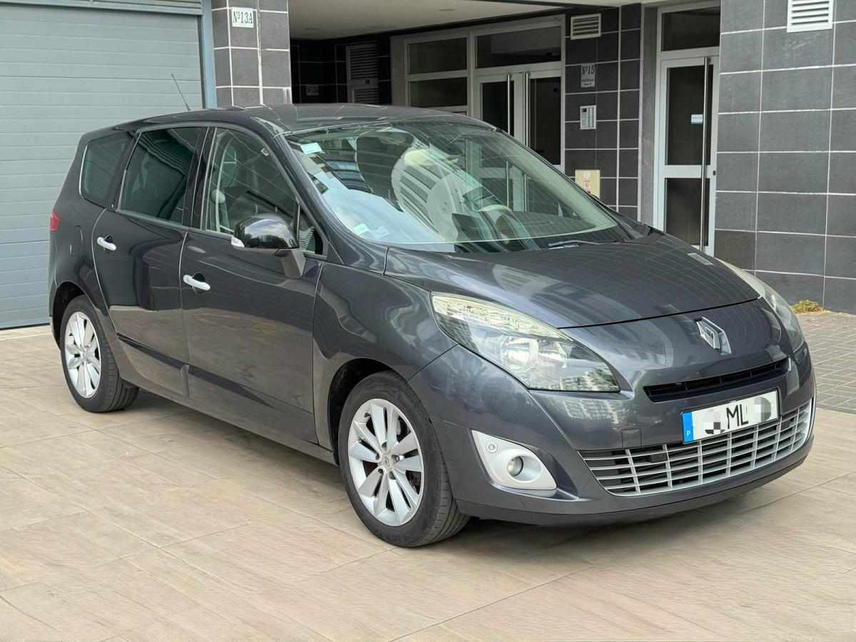 renault-grand-scenic-1-5-2015-diesel-1500cc