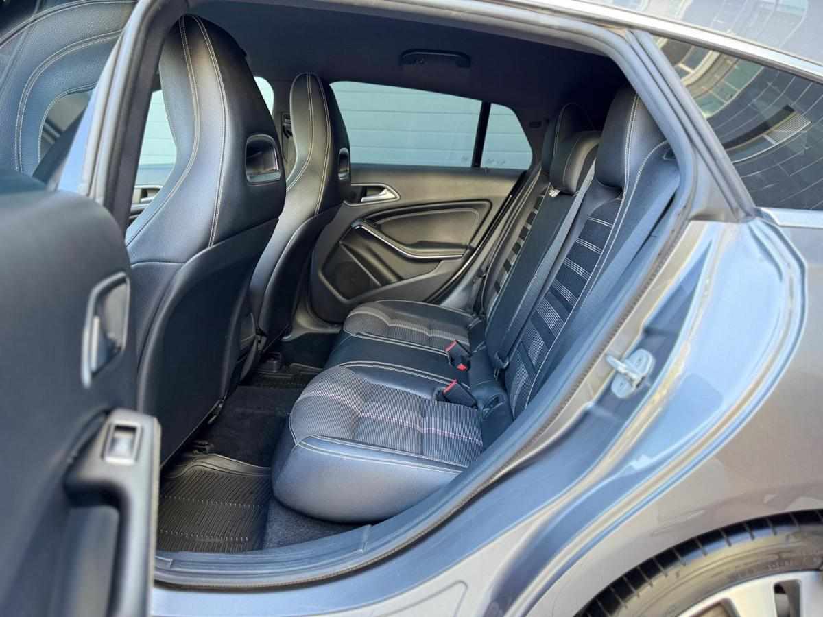 mercedes-benz-cla-200-cdi-2016-diesel-2143cc