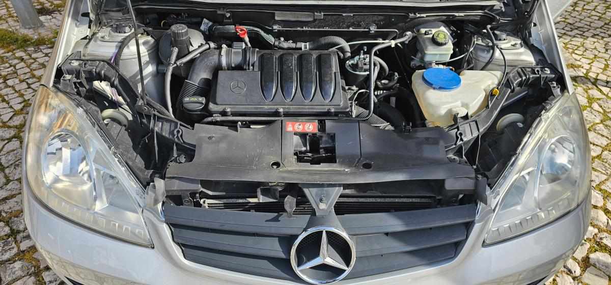 mercedes-benz-classe-a-a-160-cdi-2009-diesel-1991cc