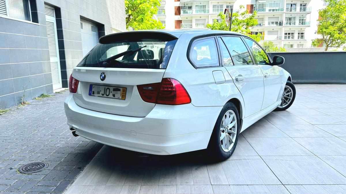 bmw-serie-3-318d-2010-diesel-1995cc