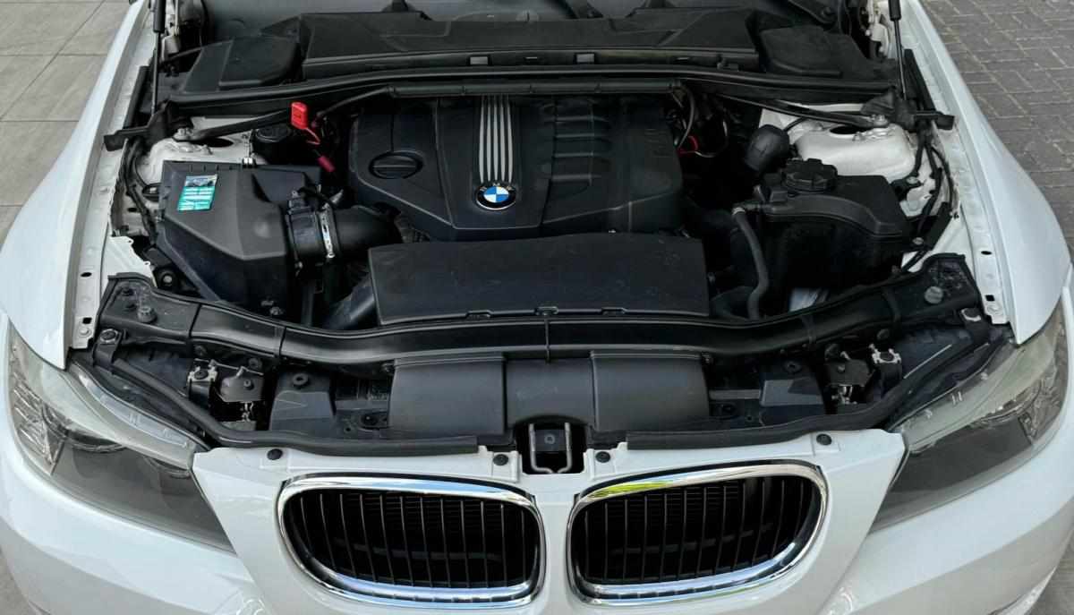 bmw-serie-3-318d-2010-diesel-1995cc