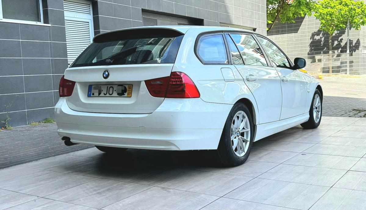 bmw-serie-3-318d-2010-diesel-1995cc