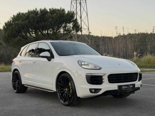 porsche-cayenne-s-3-0-v6-e-hybrid-2015-gasolina-2995cc