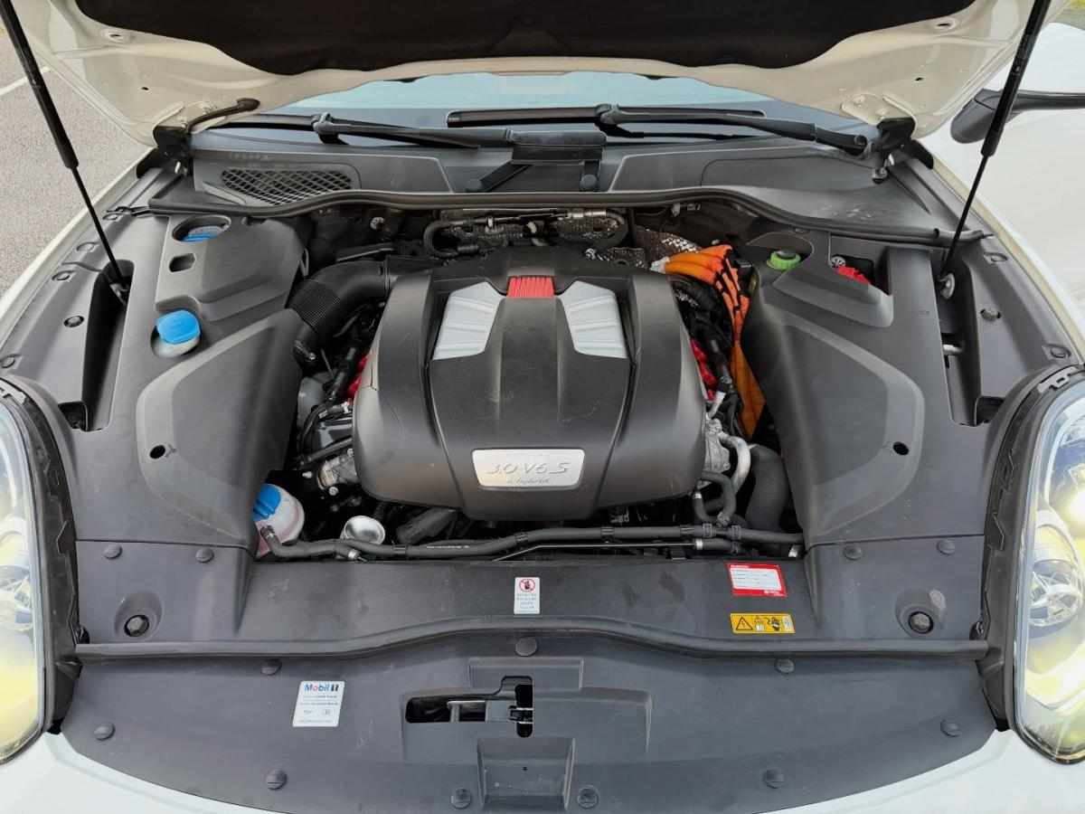 porsche-cayenne-s-3-0-v6-e-hybrid-2015-gasolina-2995cc