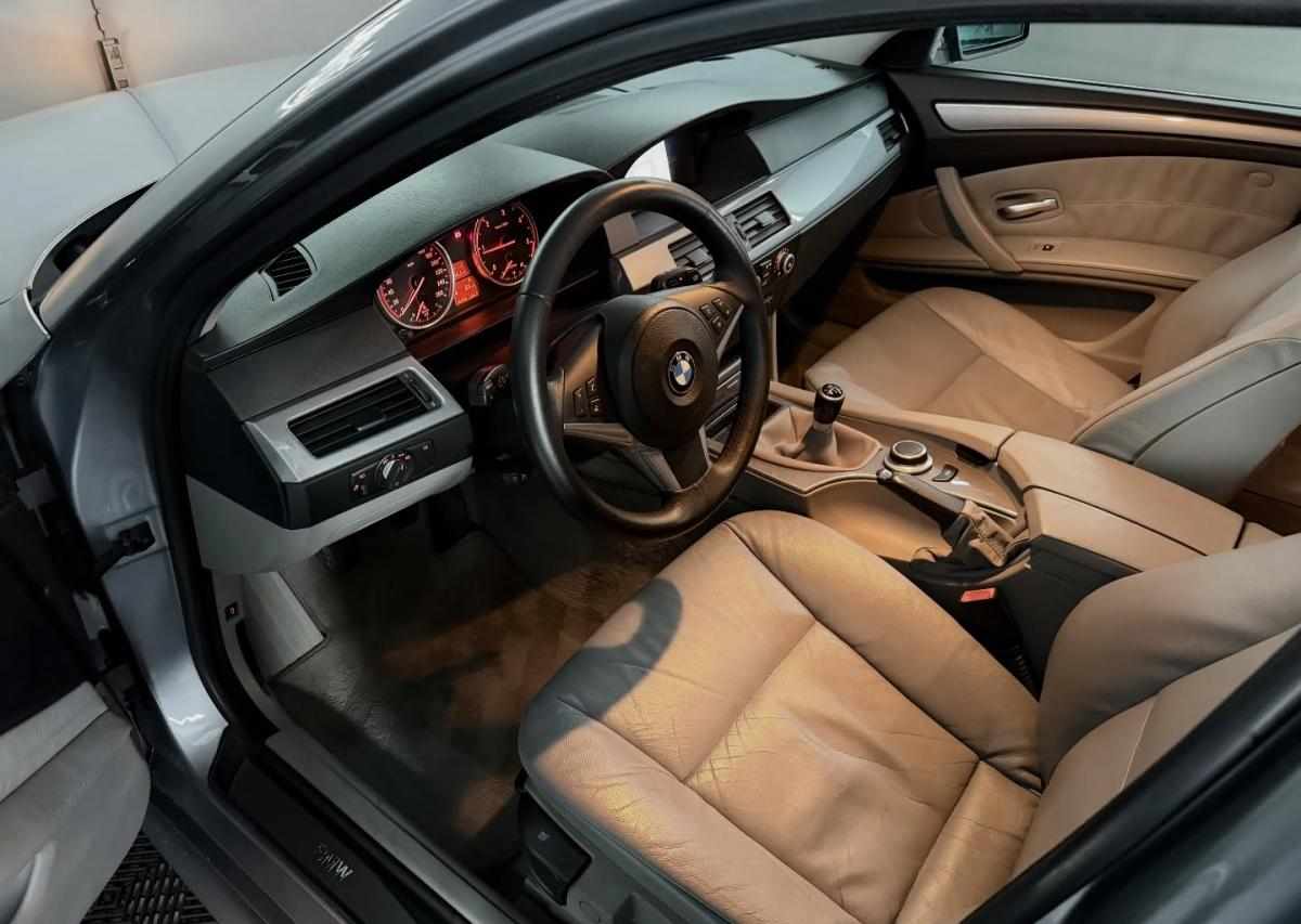 bmw-serie-5-520d-touring-2008-diesel-1995cc