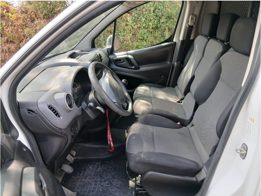 peugeot-partner-1-6-75cv-2018-diesel-1560cc