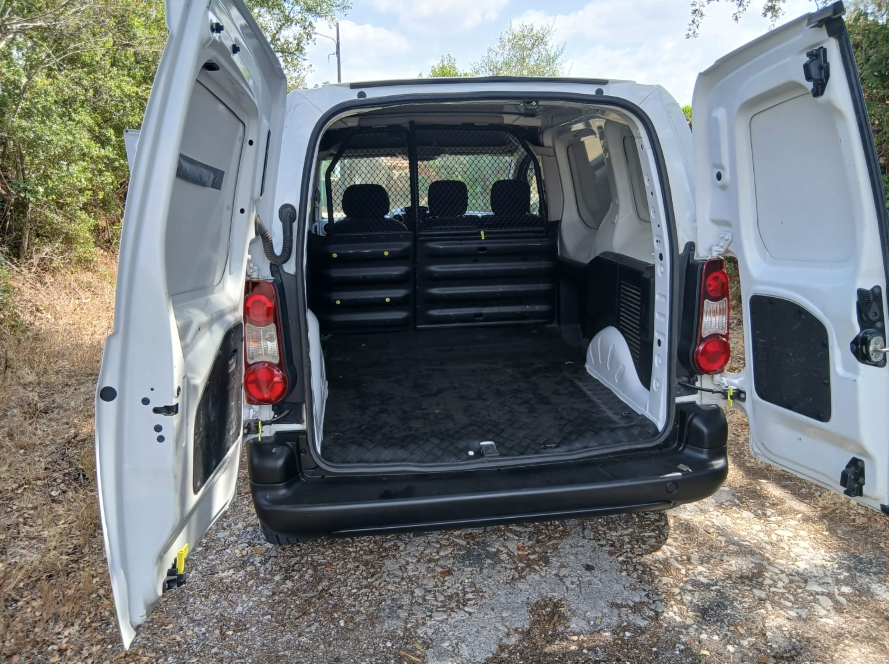 peugeot-partner-1-6-75cv-2018-diesel-1560cc