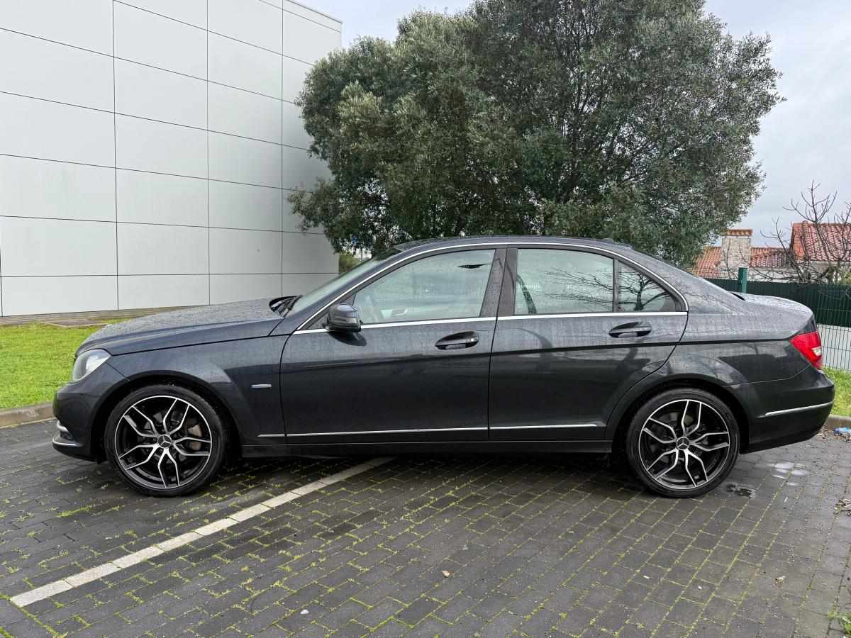 mercedes-benz-classe-c-c-220-cdi-blueefficiency-2012-diesel-2143cc