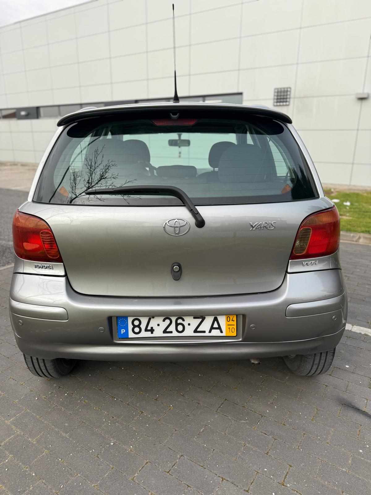toyota-yaris-1-0-vvt-i-2004-gasolina-998cc