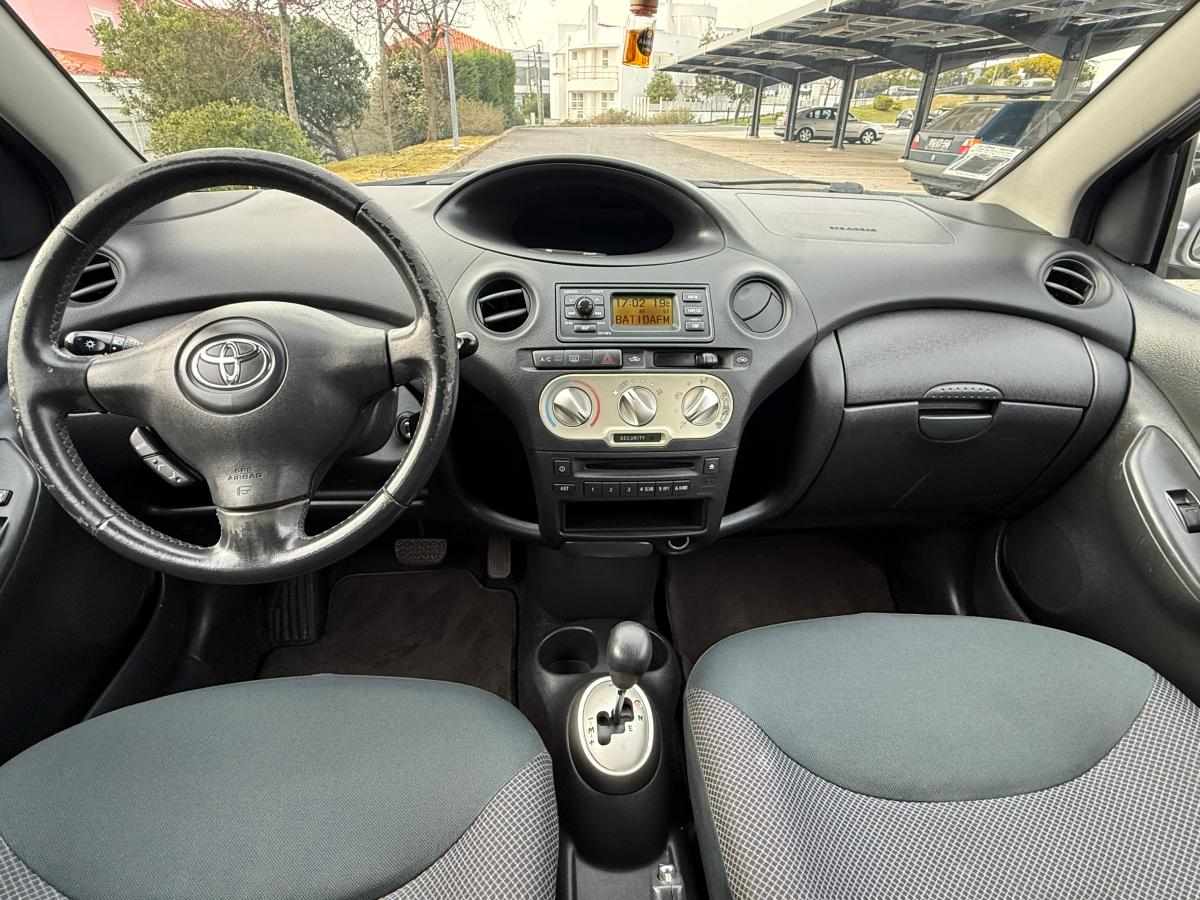 toyota-yaris-1-0-vvt-i-2004-gasolina-998cc
