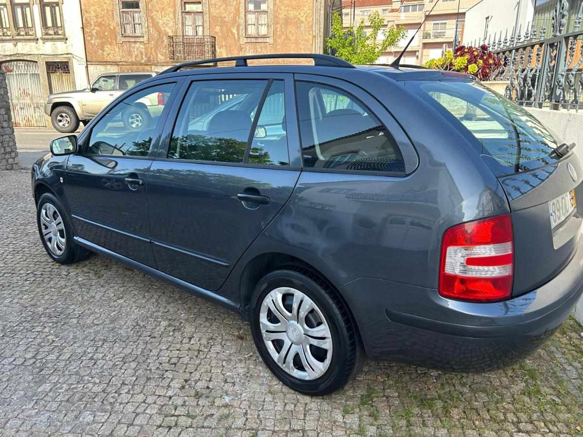 skoda-fabia-1-2-htp-2006-gasolina-1198cc
