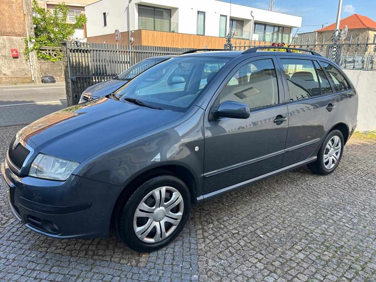 skoda-fabia-1-2-htp-2006-gasolina-1198cc