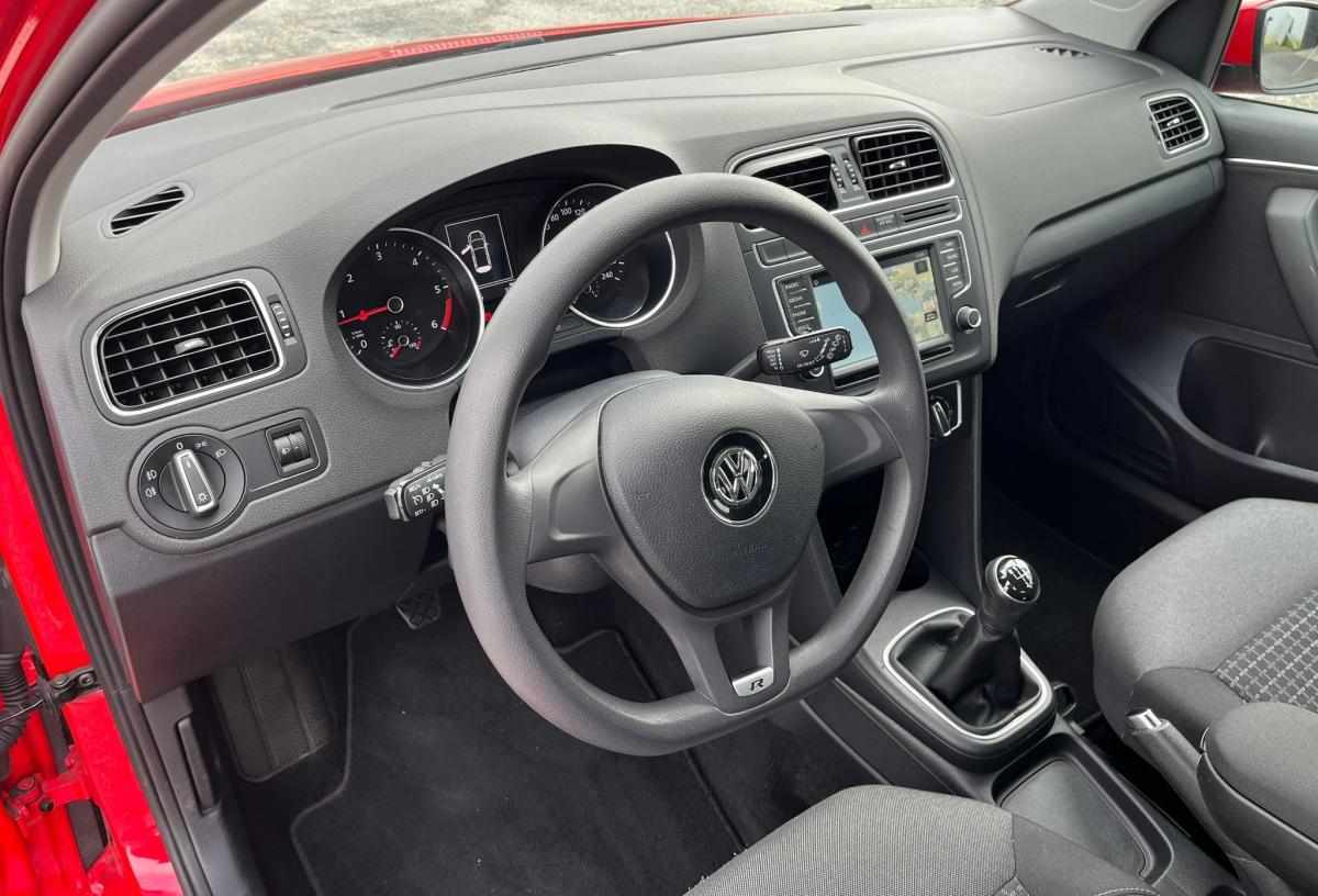 volkswagen-polo-1-4-tdi-bluemotion-2016-diesel-1422cc