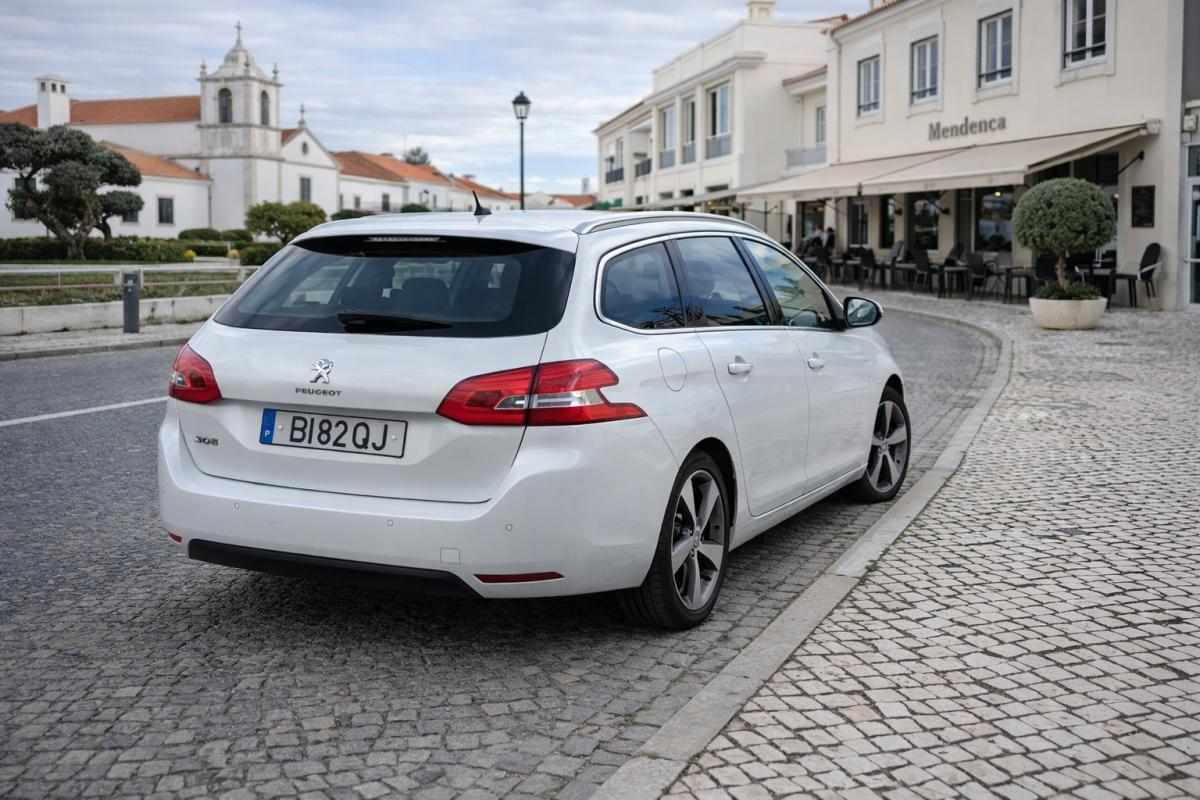 peugeot-308-1-5-bluehdi-2019-diesel-1499cc