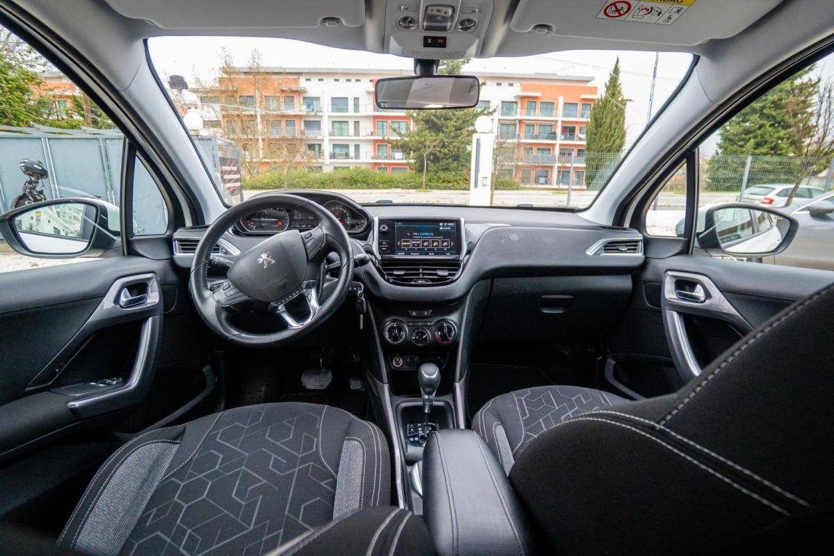peugeot-2008-2018-gasolina-1199cc