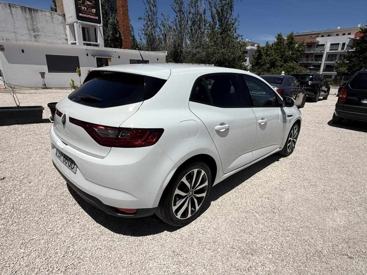 renault-megane-2019-diesel-1461cc