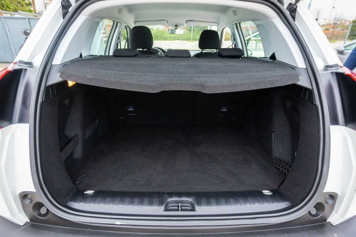 peugeot-2008-2018-gasolina-1199cc