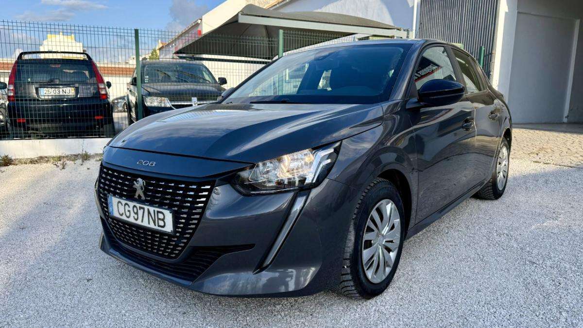 peugeot-208-2023-diesel-1499cc