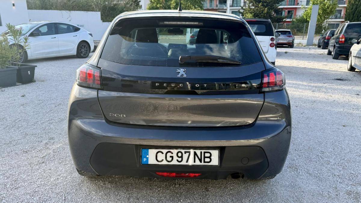 peugeot-208-2023-diesel-1499cc