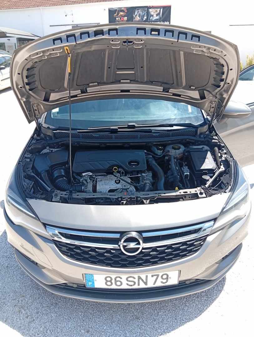 opel-astra-sport-tourer-2017-diesel-1598cc