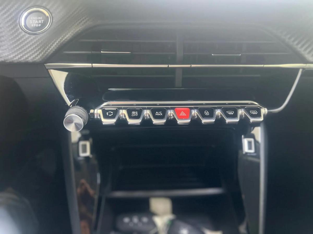 peugeot-208-2023-eletrico-0cc