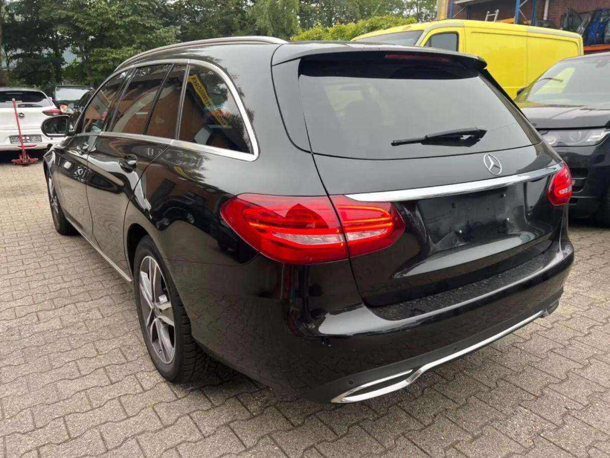 mercedes-benz-classe-c-c-200-d-2018-diesel-2143cc