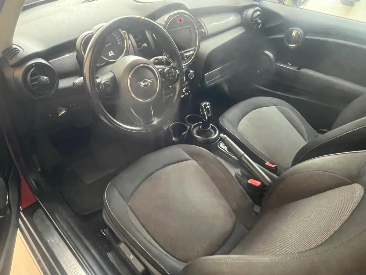 mini-cooper-d-2018-diesel-1496cc