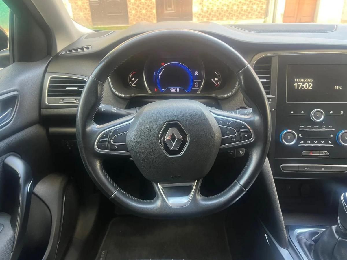 renault-megane-sport-tourer-2019-diesel-1461cc