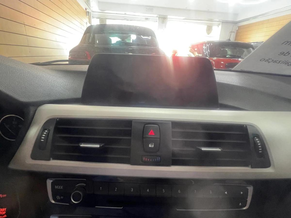 bmw-serie-3-318d-touring-2017-diesel-1995cc