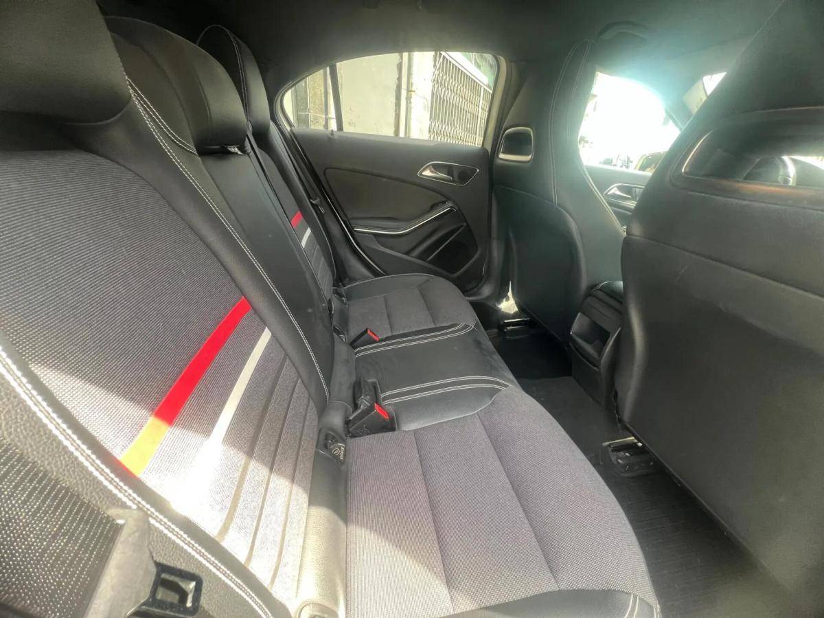 mercedes-benz-classe-a-a-180-blueefficiency-2014-diesel-1461cc