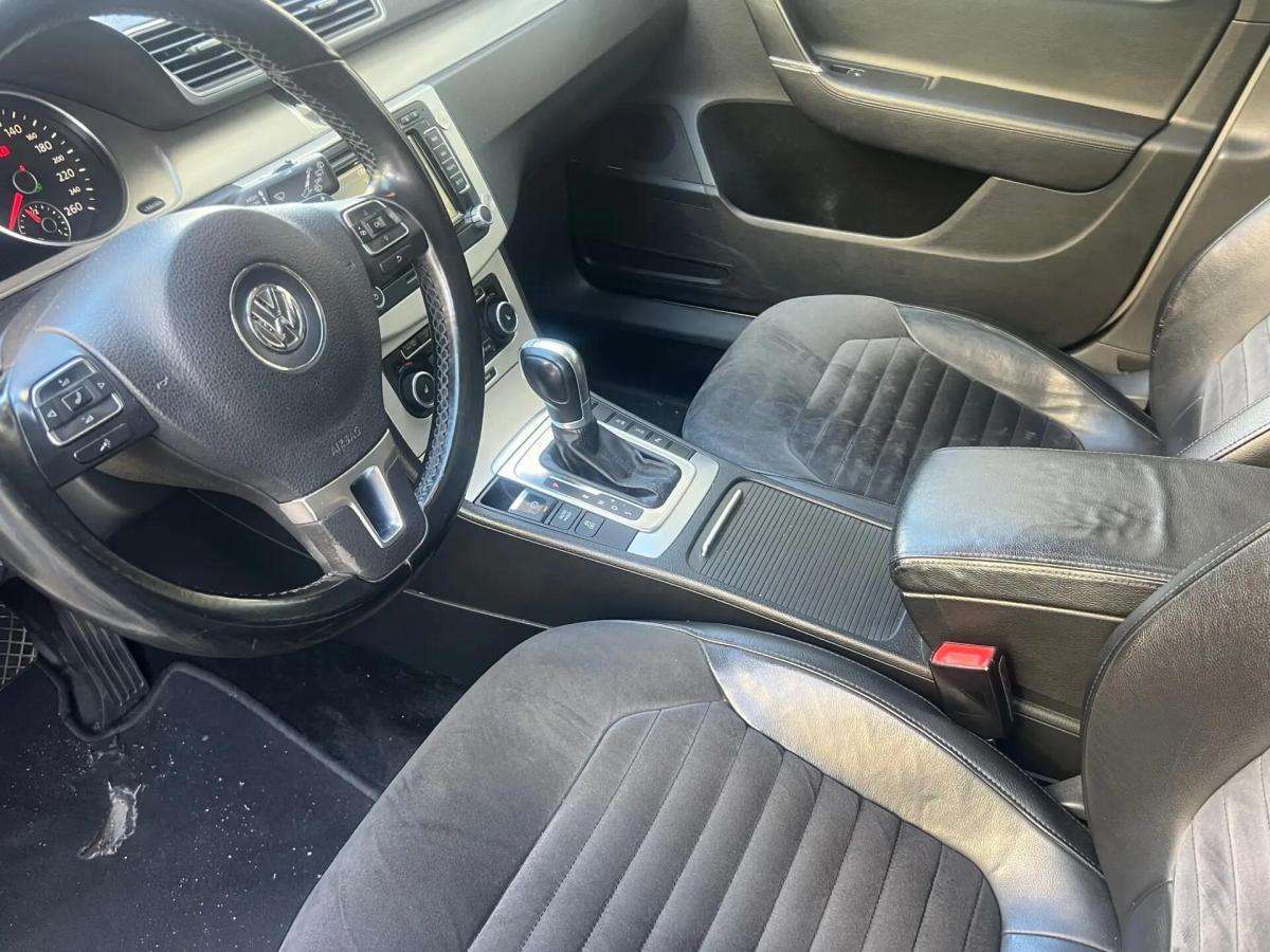 volkswagen-passat-variant-2011-diesel-1968cc